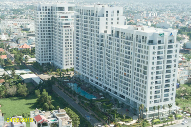 Opal Riverside