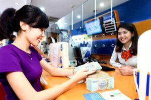 Theo bạn có nên vay Ngân Hàng mua nhà hay không ?