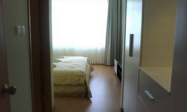 Căn hộ Saigon Pearl cho thuê 2 phòng ngủ tầng 12 tháp Sapphire 1 có nội thất view sông