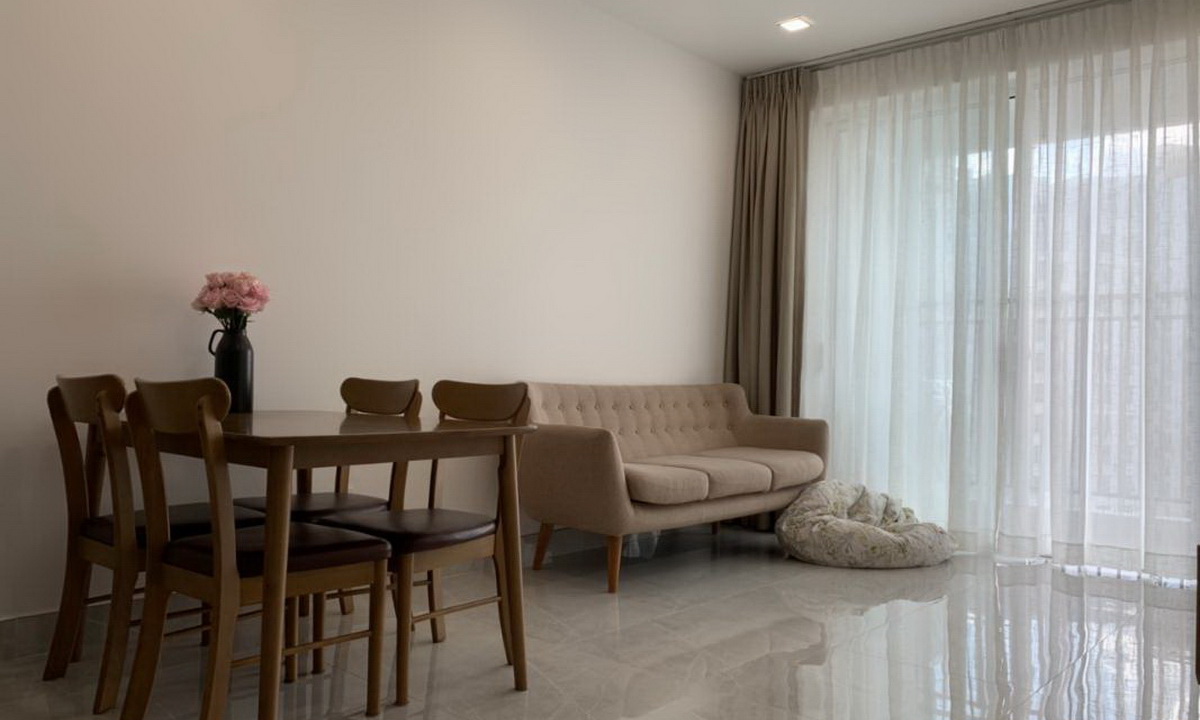 Cho thuê căn hộ Sunrise Cityview 2 phòng ngủ lầu 20 toà B đủ nội thất 900 USD/tháng