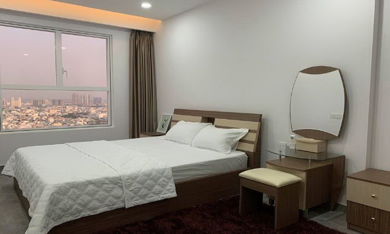Cho thuê căn hộ Sunrise Cityview 2 phòng ngủ lầu 30 toà A có nội thất 76 m2 850 USD
