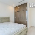 Căn hộ Vinhomes Golden River cho thuê tầng 34 A3 có nội thất 2 phòng view L81