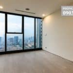 Cho thuê Vinhomes Golden River tầng 34 Aqua 3 nhà trống 4 phòng ngủ view quận 1