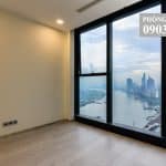 Cho thuê Vinhomes Golden River tầng 34 Aqua 3 nhà trống 4 phòng ngủ view quận 1