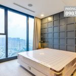 Vinhomes Golden River cho thuê lầu 40 A3 nội thất đẹp 2 phòng view Landmark 81