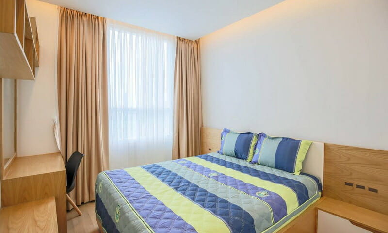 Cho thuê căn Sala Sarimi 2 phòng ngủ view q1 lầu 11 tháp A1 nội thất xịn