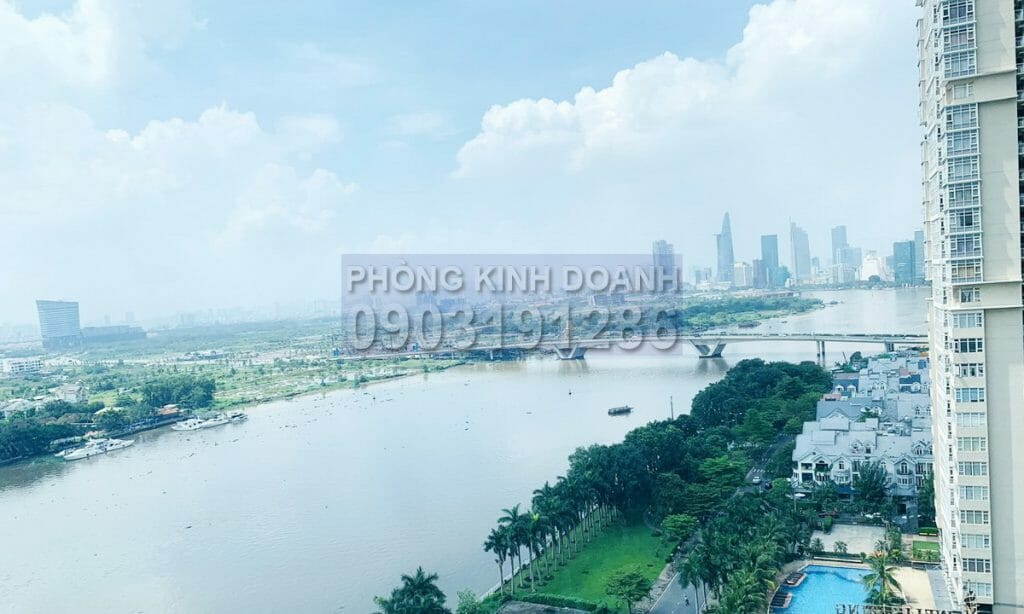 Căn hộ Vinhomes cho thuê lầu 16 tháp C1 nội thất xịn view sông 4 phòng ngủ