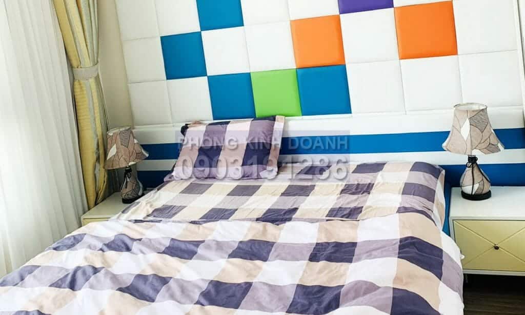 Căn hộ Vinhomes cho thuê lầu 16 tháp C1 nội thất xịn view sông 4 phòng ngủ