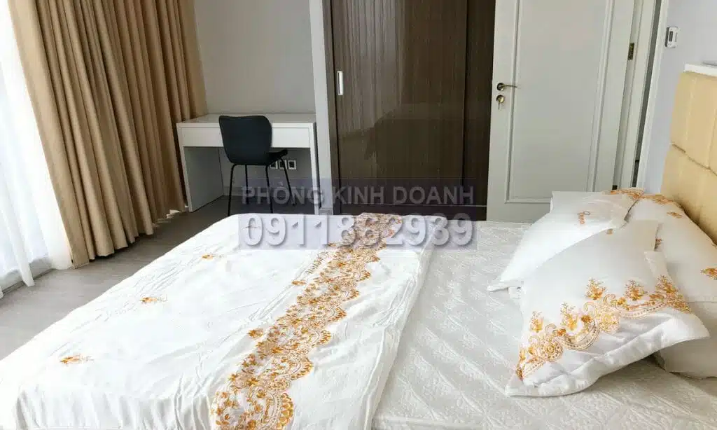 Cho thuê Vinhomes Golden River tầng 32 A2 nội thất đẹp 3 phòng view sông