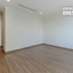 Căn hộ Vinhomes cho thuê lầu 8 toà Central 1 nhà trống view sông 4 phòng ngủ