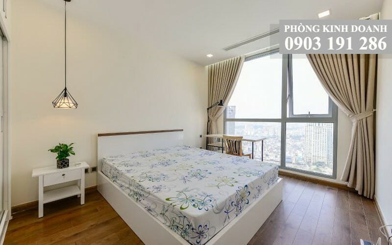 Cho thuê căn Vinhomes view thành phố lầu 28 P7 nội thất cao cấp 2 phòng ngủ