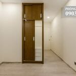 Căn Vinhomes Golden River cho thuê lầu 10 A4 2 phòng ngủ trống view L81
