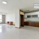 Cho thuê căn hộ The Manor tầng 5 toà AE 2 phòng ngủ view thoáng mát