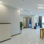 Cho thuê căn hộ Vinhomes thoáng tầng 6 tháp Park 7 nội thất đẹp 2 phòng ngủ