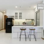 Cho thuê Vinhomes view thành phố tầng 12 P7 nội thất cao cấp 2 phòng ngủ