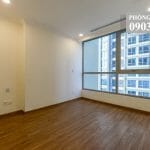 Vinhomes Central Park cho thuê tầng 5 L6 nhà trống view hồ bơi 1 phòng ngủ