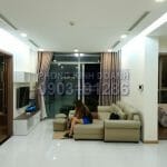 Cho thuê căn hộ Vinhomes view sông 3 phòng ngủ tầng 24 P4 nội thất đầy đủ