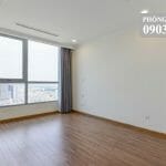 Vinhomes Central Park cho thuê tầng 25 thoáng L6 đủ nội thất 3 phòng ngủ