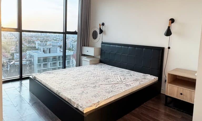 Cho thuê căn hộ The Ascent tầng 10 nội thất xịn 2 phòng ngủ view L81