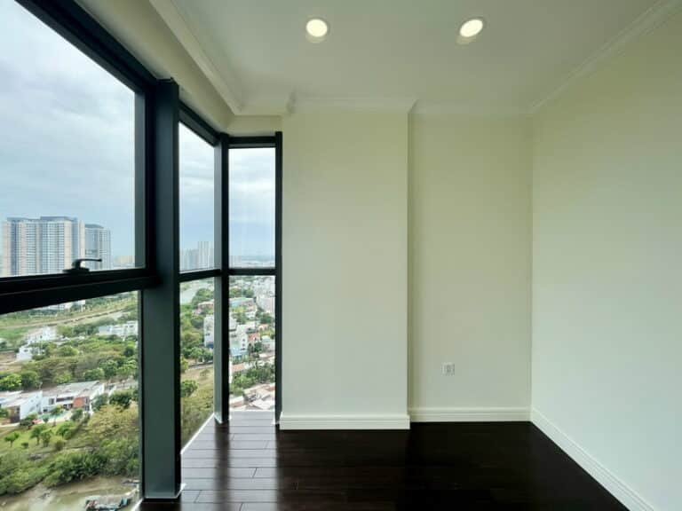Bán căn hộ 3 phòng ngủ duplex Dlusso nội thất cơ bản, view đẹp