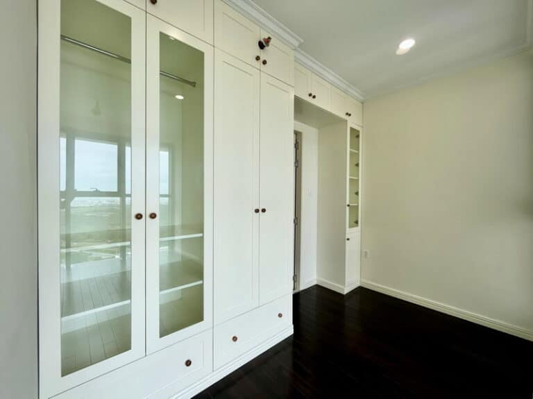 Bán căn hộ 3 phòng ngủ duplex Dlusso nội thất cơ bản, view đẹp