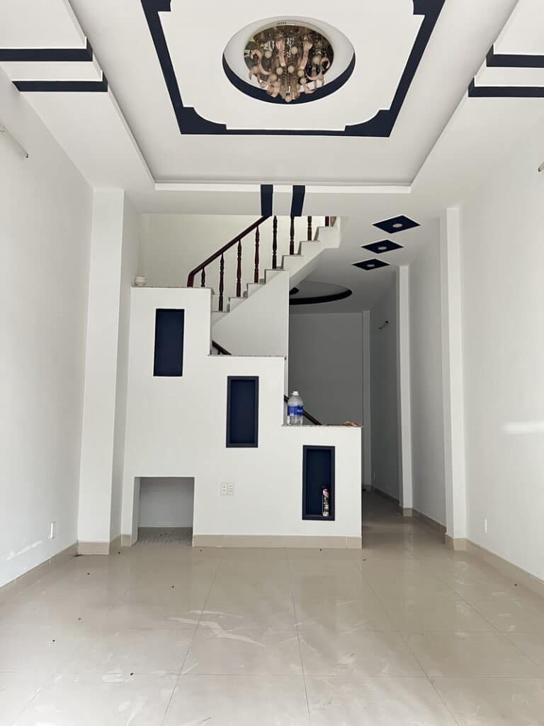 Bán nhà đường Bình Thành, Quận Bình Tân, Gần Chợ