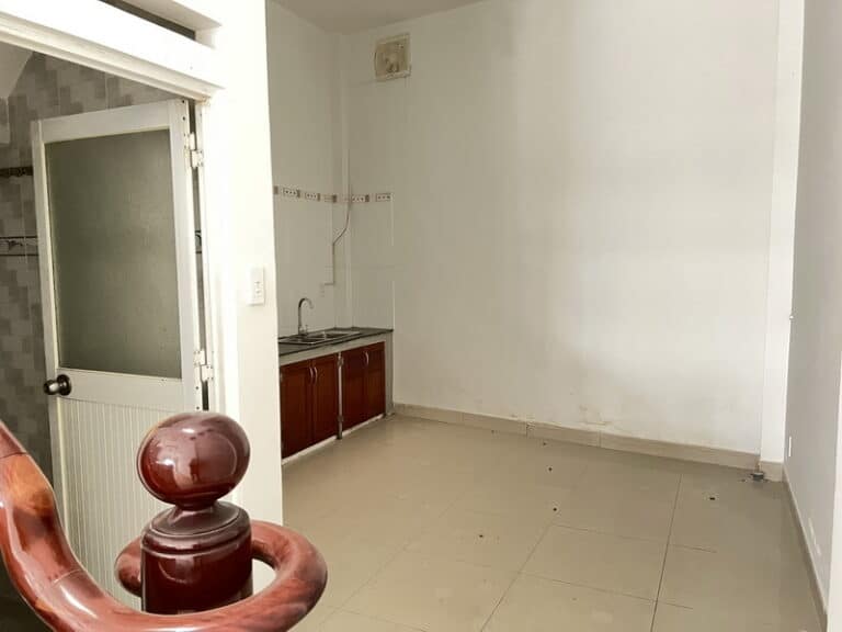 Bán nhà đường Bình Thành, Quận Bình Tân, Gần Chợ
