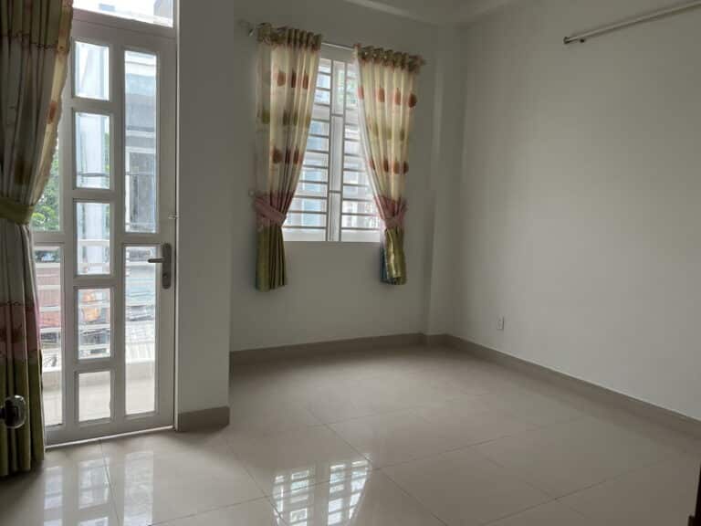 Bán nhà đường Bình Thành, Quận Bình Tân, Gần Chợ