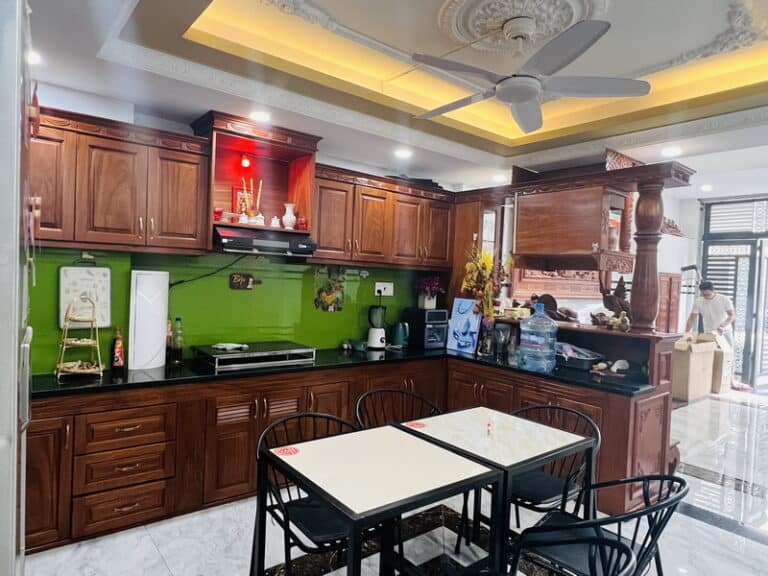 Bán nhà mặt tiền đường Phạm Văn Chiêu, Gò Vấp, nhà có thang máy