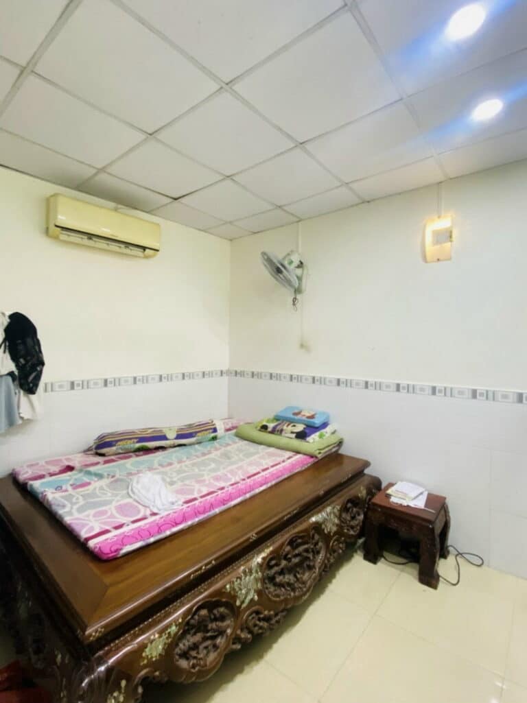 Nhà SHR chính chủ quận Bình Tân, Bình Hưng Hòa B, diện tích 4×14