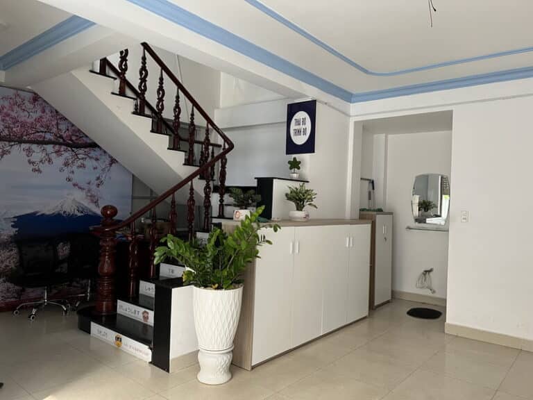 Bán nhà phố căn góc sát chợ Bình Thạnh, Bình Hưng Hòa, Bình Tân