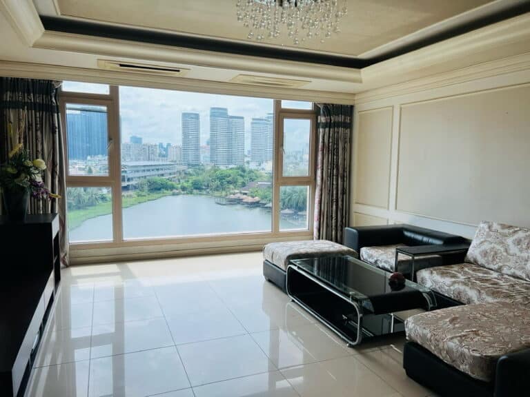 Cantavil Hoàn Cầu Bình Thạnh bán view hồ Văn Thánh 3 phòng ngủ full nội thất
