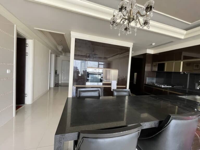 Cantavil Hoàn Cầu cho thuê view Điện Biên Phủ 3 phòng ngủ lầu 15 nhà đẹp