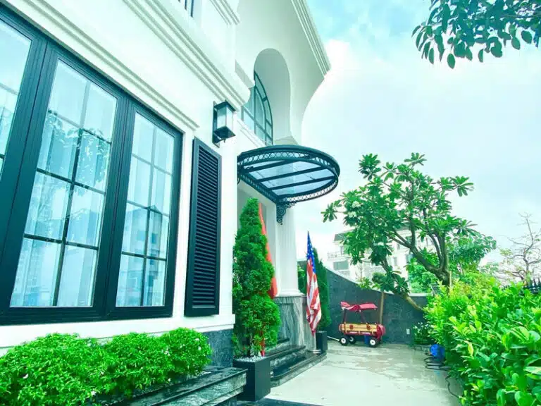 Cho thuê biệt thự Thạnh Mỹ Lợi, Quận 2, nội thất cao cấp, có thang máy riêng