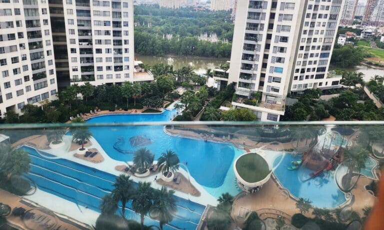 Đảo Kim Cương cho thuê căn hộ 1 phòng ngủ tầng cao nội thất đẹp view hồ bơi