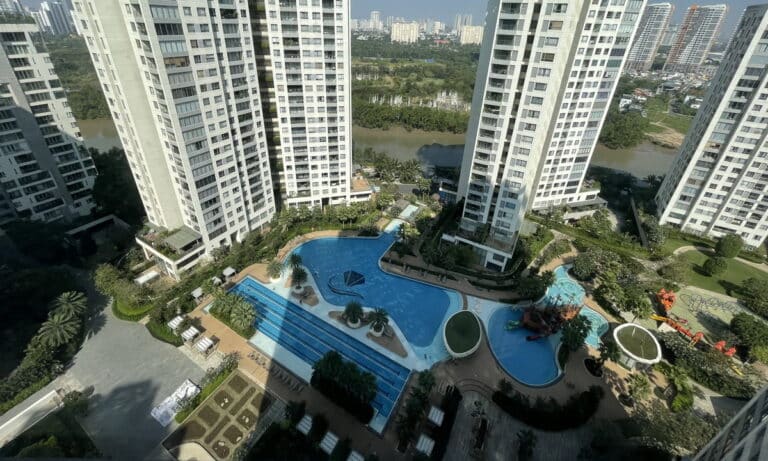 Đảo Kim Cương cho thuê căn 1 phòng ngủ tầng cao nội thất cao cấp view hồ bơi