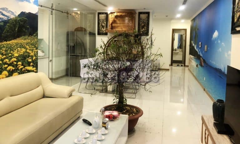 Cho thuê Vinhomes Central Park view L81 lầu 11 L6 nội thất xịn 4 phòng ngủ
