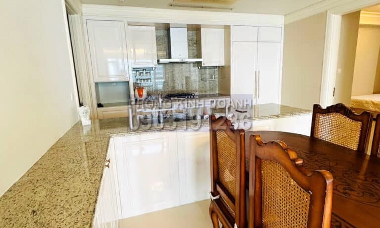 Cantavil Hoàn Cầu cho thuê view thoáng mát 3 phòng ngủ lầu 15 có nội thất