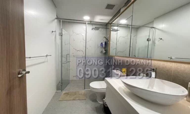 Cho thuê căn hộ Sunwah Pearl tầng 9 có nội thất 2 phòng ngủ view quận 1