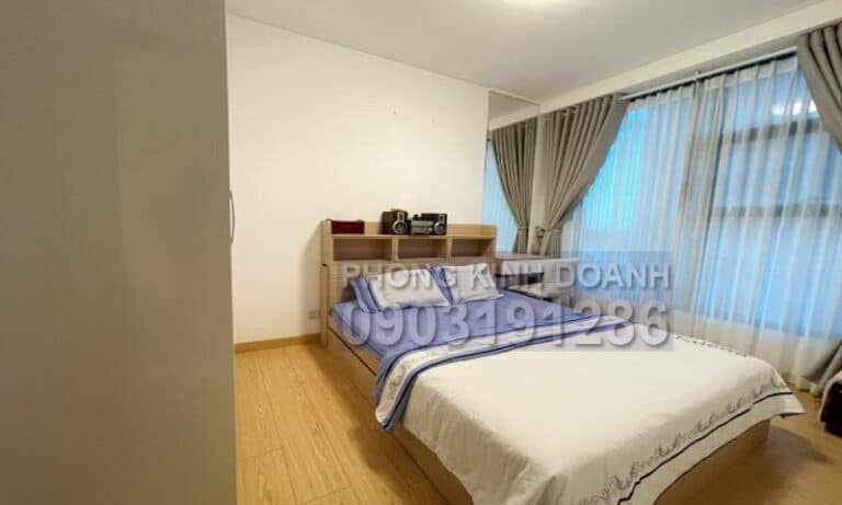 Cho thuê căn hộ Sunwah Pearl tầng 9 có nội thất 2 phòng ngủ view quận 1