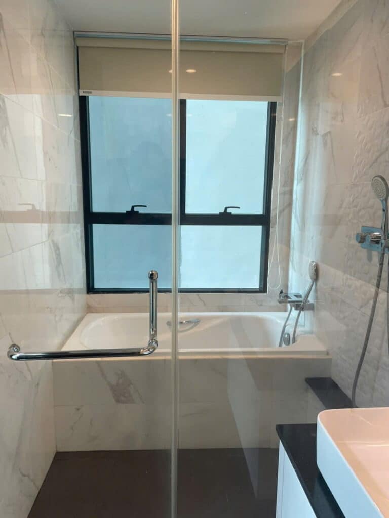 Thuê Duplex Feliz En Vista 3 phòng ngủ nhà nội thất cơ bản, lầu cao