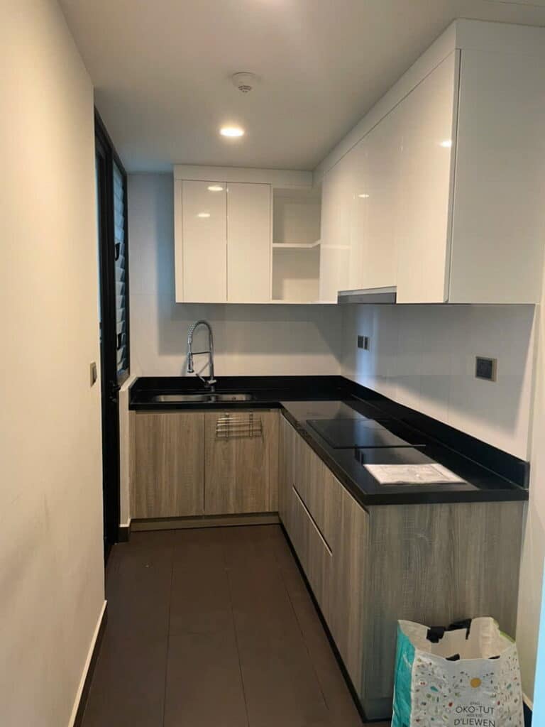 Thuê Duplex Feliz En Vista 3 phòng ngủ nhà nội thất cơ bản, lầu cao