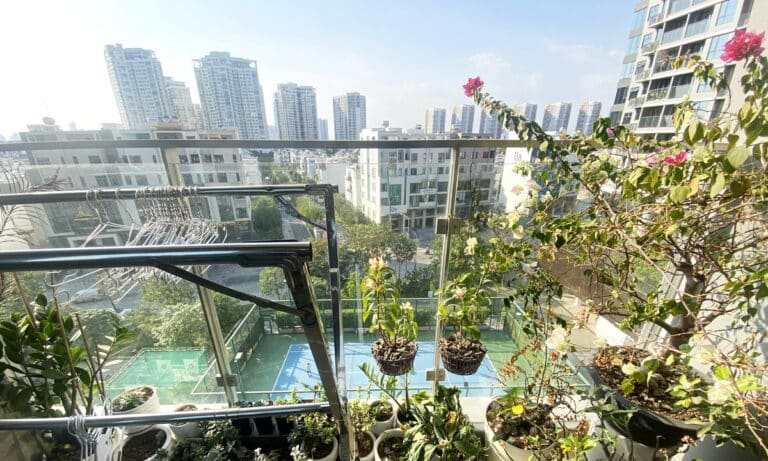 Cho thuê căn hộ One Verandah 2 phòng ngủ lầu thấp đủ nội thất view sông