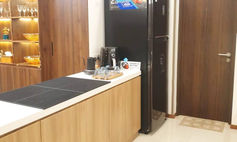 Căn hộ One Verandah cho thuê 3 phòng ngủ nội thất xịn lầu cao view sông