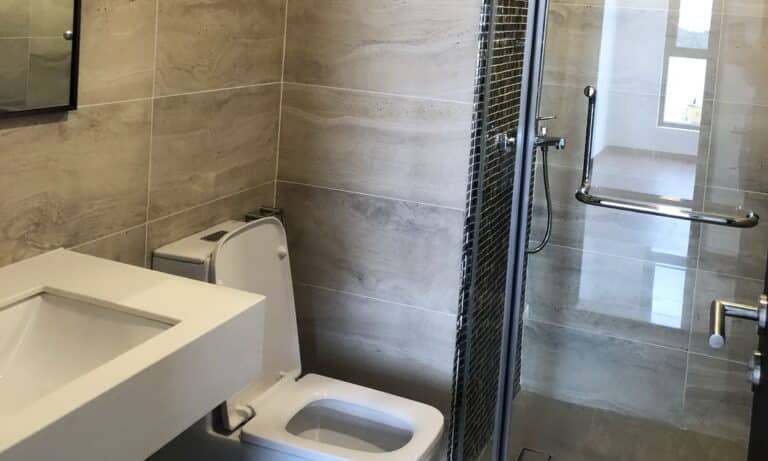 Căn hộ One Verandah cho thuê 3 phòng ngủ lầu thấp nhà trống view sông