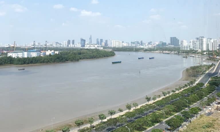 Căn hộ One Verandah cho thuê 3 phòng ngủ tầng cao đủ nội thất view sông