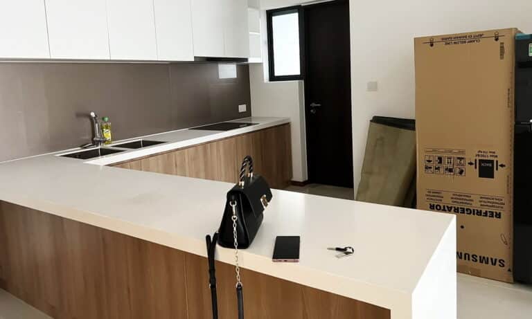 Căn hộ One Verandah cho thuê 3 phòng ngủ tầng cao đủ nội thất view sông