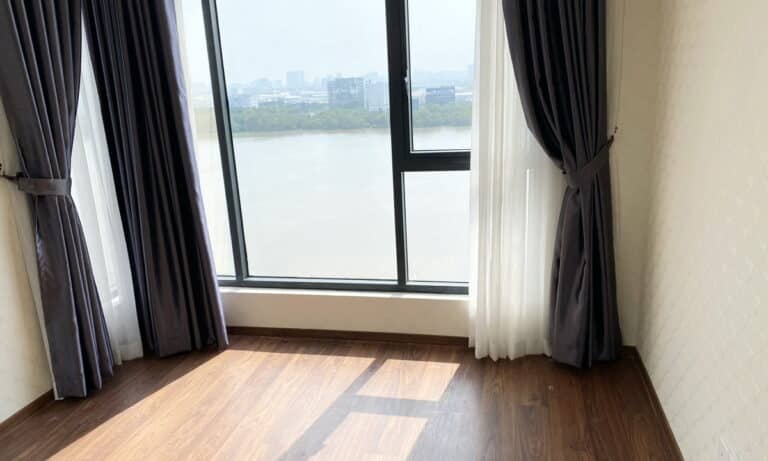 Căn hộ One Verandah cho thuê 3 phòng ngủ nhà trống lầu cao view sông