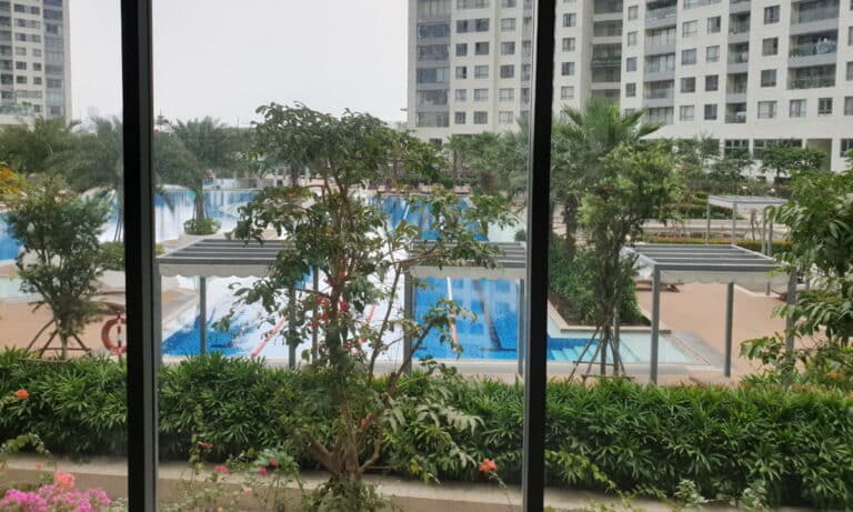 Cho thuê villa duplex Đảo Kim Cương lầu thấp không nội thất view hồ bơi