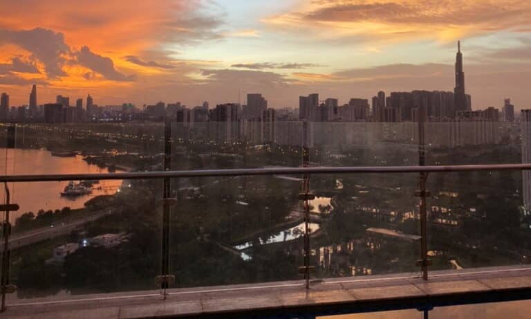 Penthouse duplex cho thuê Đảo Kim Cương nội thất cao cấp view sông L81